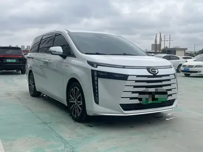 GAC Motor 传祺E8 PHEV 2024, 35000 км, за 143800 CNY