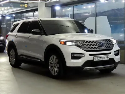Ford Explorer · 2020 год