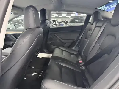 Tesla Model 3 2023, 35000 км, за 148800 CNY - фото 8