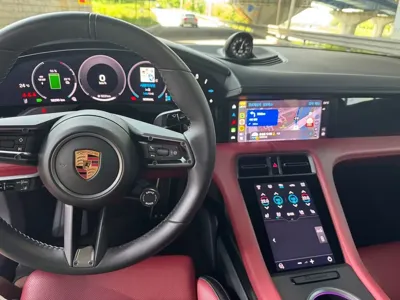 Porsche Taycan 2025, 18500 км, за 144000000 KRW - фото 9