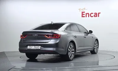 Renault-KoreaSamsung SM6 2016, 55560 км, за 7800000 KRW
