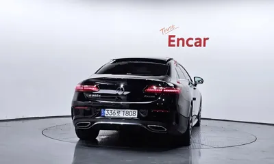 Mercedes-Benz E-Class 2023, 31745 км, за 54800000 KRW