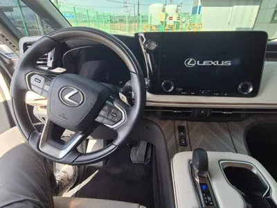 Lexus LM 2025, 35768 км, за 167000000 KRW - фото 6
