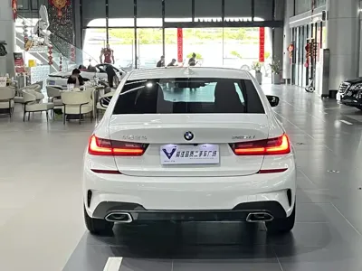 BMW 3 Series 2021, 50000 км, за 155800 CNY - фото 8