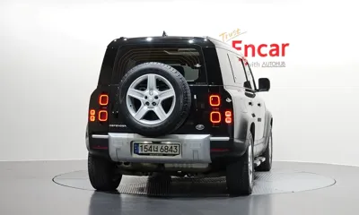 Land Rover Defender 2022, 98688 км, за 64900000 KRW