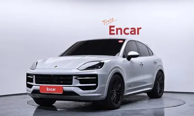 Porsche Cayenne · 2025 год