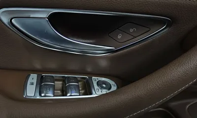 Mercedes-Benz E-Class 2019, 84126 км, за 27000000 KRW - фото 37
