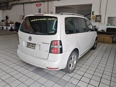 Volkswagen Touran 2015, 117800 км, за 38000 CNY