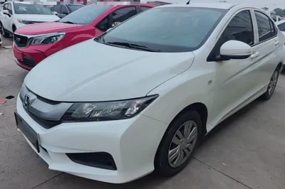 Honda City · 2015 год