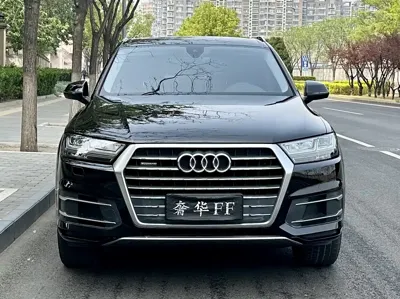 Audi Q7 2019, 83000 км, за 222000 CNY - фото 2
