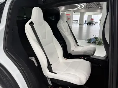 Tesla Model X 2019, 90000 км, за 248000 CNY - фото 10