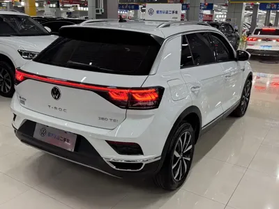 Volkswagen T-Roc 2023, 31000 км, за 121800 CNY - фото 4