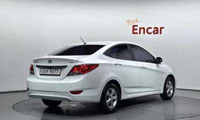 Hyundai Accent 2012, 158156 км, за 2800000 KRW