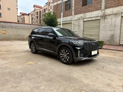 Ford Explorer 2023, 40000 км, за 189800 CNY