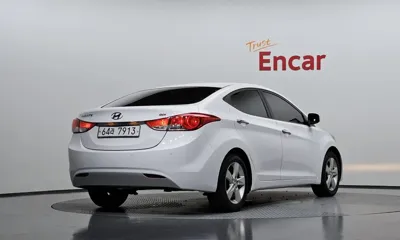 Hyundai Avante 2013, 112774 км, за 3900000 KRW