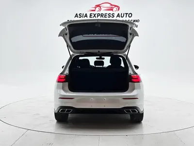 Volkswagen Golf 2023, 31000 км, за 130000 CNY - фото 8
