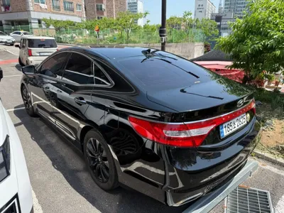 Hyundai Grandeur 2017, 107718 км, за 7300000 KRW