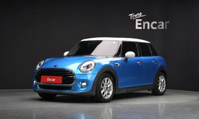 MINI Cooper · 2015 год