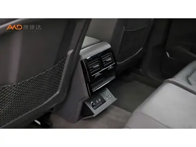 Volkswagen Touareg 2021, 71000 км, за 243000 CNY - фото 9