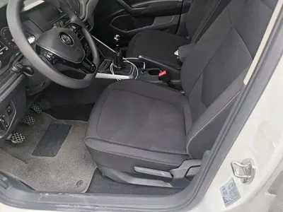 Volkswagen Polo 2020, 79600 км, за 37100 CNY - фото 8