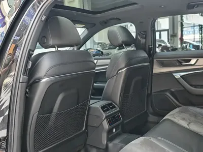 Audi A6L 2022, 90000 км, за 208800 CNY - фото 9