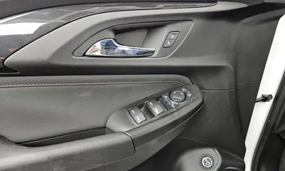ChevroletGMDaewoo Trailblazer 2021, 53960 км, за 17600000 KRW - фото 30