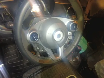 Smart Fortwo 2015, 40700 км, за 42335.12 CNY - фото 11