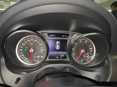 Mercedes-Benz GLA 2018, 58300 км, за 69100 CNY - фото 4