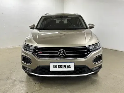 Volkswagen T-Roc 2022, 32000 км, за 117800 CNY - фото 2