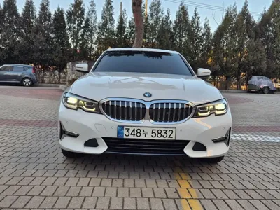 BMW 3-Series 2021, 56181 км, за 31990000 KRW