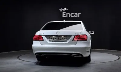Mercedes-Benz E-Class 2014, 76840 км, за 13200000 KRW