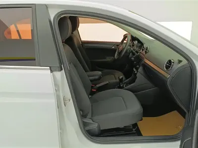Volkswagen Jetta 2019, 37600 км, за 28900 CNY - фото 8