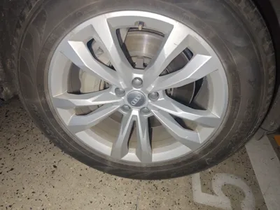 Audi Q7 2019, 85200 км, за 193708.13 CNY - фото 8