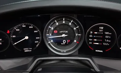 Porsche 911 2024, 3352 км, за 231990000 KRW - фото 8