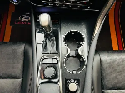 Lexus RX 2019, 67000 км, за 178000 CNY - фото 13