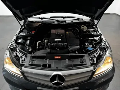 Mercedes-Benz C-Class 2012, 93000 км, за 18500 CNY