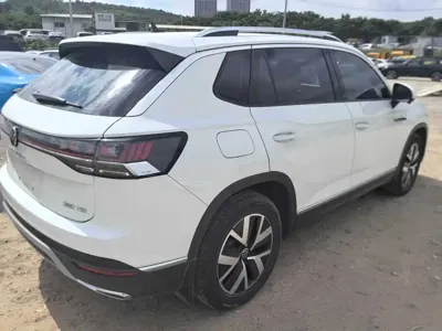 Volkswagen Tayron 2023, 27000 км, за 178800 CNY - фото 11