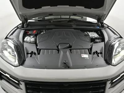 Porsche Cayenne 2024, 14090 км, за 125000000 KRW - фото 6