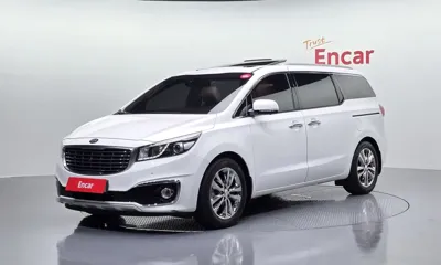 Kia Canival · 2017 год