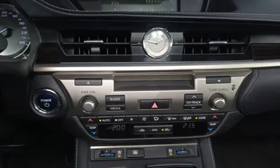 Lexus ES 2017, 55483 км, за 27500000 KRW - фото 17