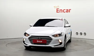 Hyundai Avante 2017, 117642 км, за 9000000 KRW