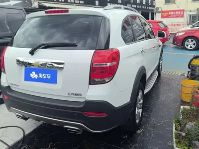 Chevrolet Captiva 2017, 91800 км, за 32000 CNY