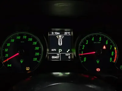 Maserati GranTurismo 2013, 69500 км, за 40000000 KRW - фото 20
