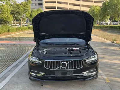 Volvo S90 2019, 60000 км, за 109900 CNY - фото 5