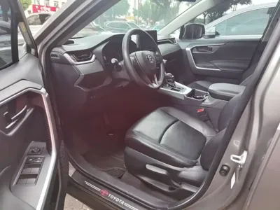 Toyota RAV4 2023, 24000 км, за 99000 CNY - фото 16