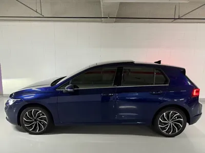 Volkswagen Golf 2022, 19900 км, за 19500000 KRW - фото 2