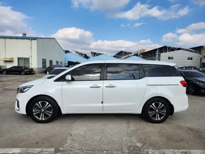 Kia Canival 2019, 205049 км, за 8990000 KRW - фото 5