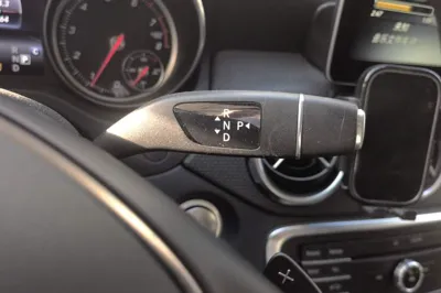 Mercedes-Benz GLA 2018, 71300 км, за 78103.92 CNY - фото 14
