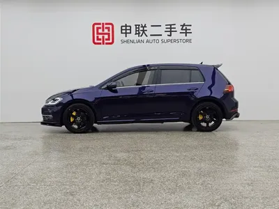 Volkswagen Golf 2020, 45599 км, за 69800 CNY