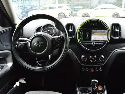 MINI Mini Countryman 2020, 87000 км, за 79000 CNY - фото 9